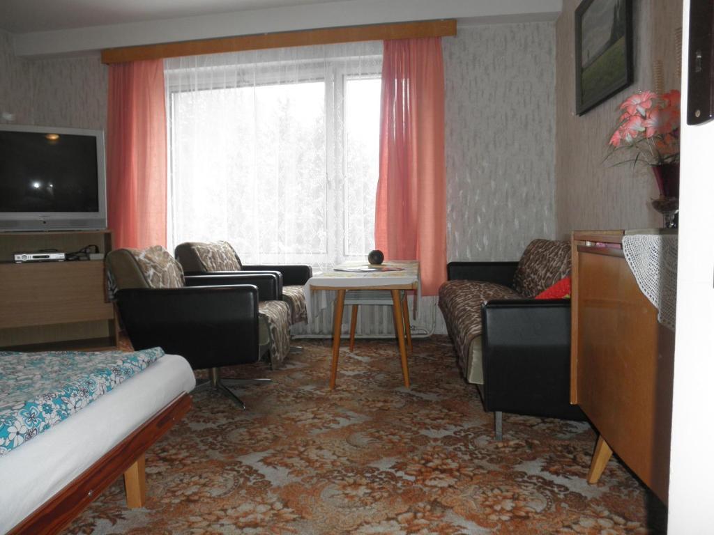 Pension U Kaktusu Karlovy Vary Exterior photo